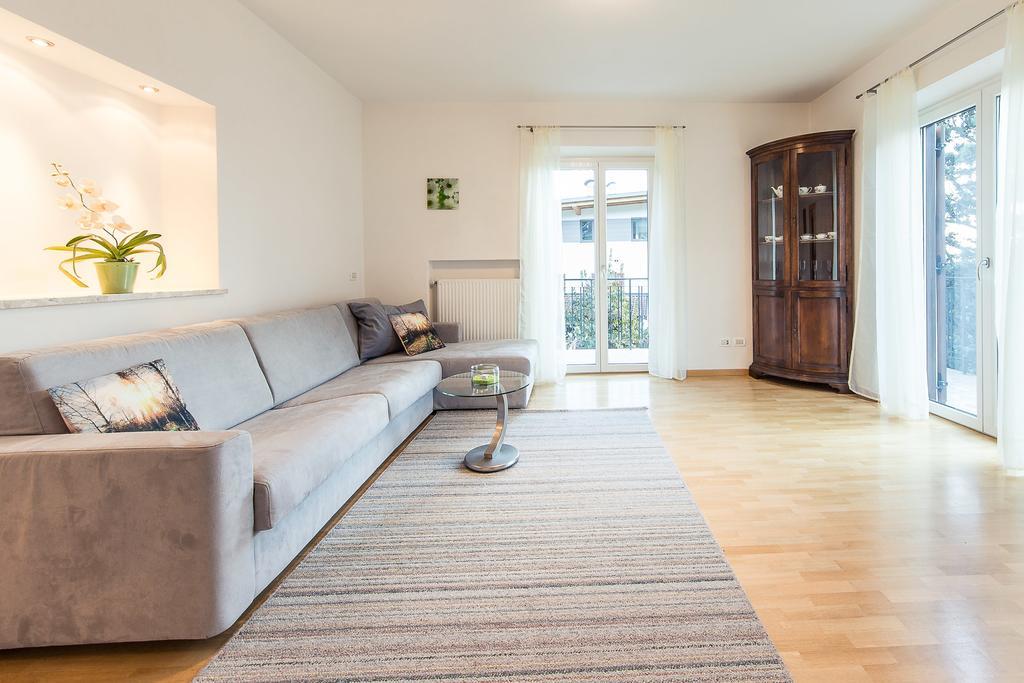 Haus Dorfblick Apartment Caldaro Exterior photo